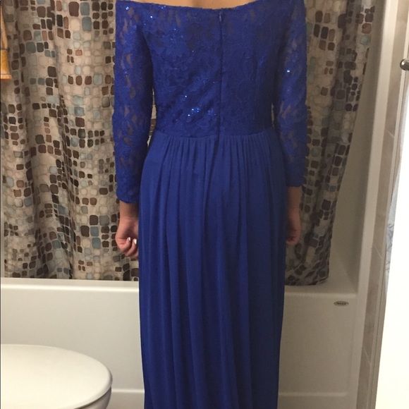 Beautiful Blue floor length dress petite - Picture 7 of 8